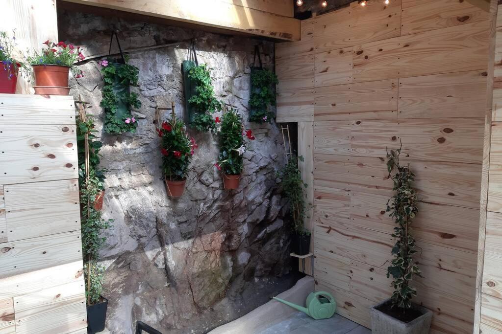 אבלון La Petite Maison Dans La Vallee מראה חיצוני תמונה